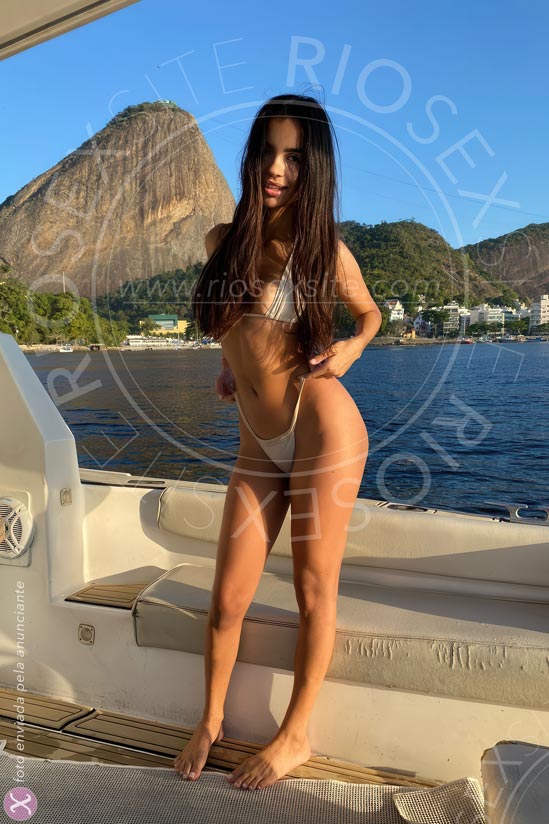 8ª foto da Julia